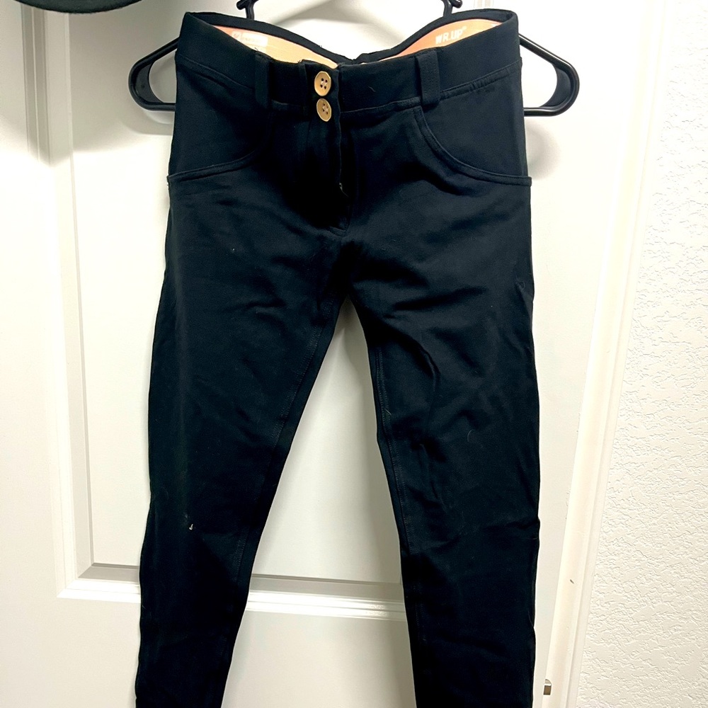 Freddys size small black legging/jegging